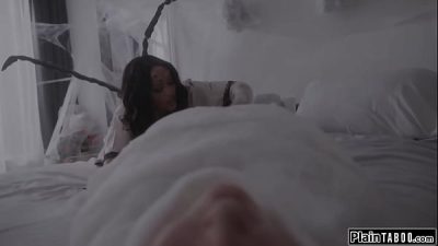 Dont you boys know that spiders will always eat their mates