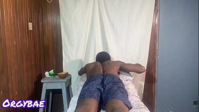Close cum shot (home service massage therapist)