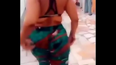 Ebony ass amateur