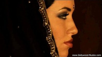 Exotic Brunette Indian MILF Lover