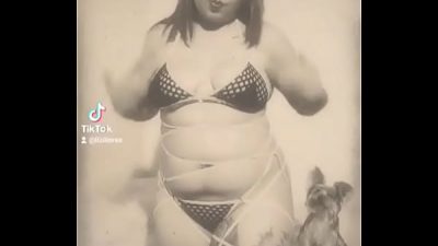 Dale mucho amor a esta publicación y sígueme en tik tok,#porno #curvygirlsvip #plussizegirl #xvideosِ #p…