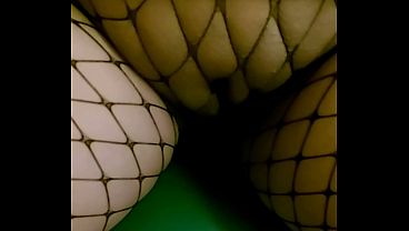 Fingering and squirt to Beruka in fishnet pantyhose
