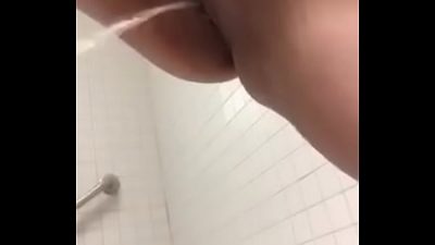Wife’s squirting pussy