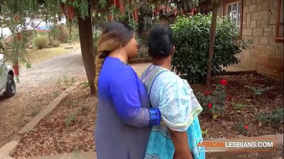 Big Saggy Tits BBW Ebony Sluts Share Massive Dildo And Make A Mess All Over The Bed
