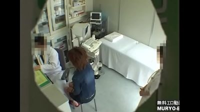 関西某産婦人科に仕掛けられていた隠しカメラ映像が流出　21歳専門学校生マナミ　問診編