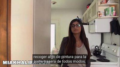 MIA KHALIFA – Sexo interracial con chica árabe triste y chicos afroamericanos bien dotados
