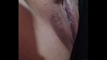 xxx masturbándome escondida en mi habitación xxx