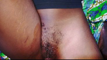 A RABAT deux touriste Pornstar afro-américaine baise dans Un hôtel un gros cul pour elle.