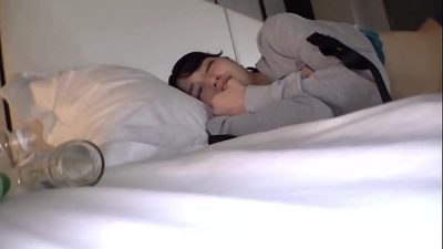 part4 募集でやってきた素人さんの変態っぷり、エロ自慢を深―く掘り下げて聞いて、性欲を隠すことなく披露するリアルドキュメント企画です。今回やってきたスジガネ入りのド変態は、のぞみちゃん！勢いの良すぎる潮吹きが魅力的な女の子です